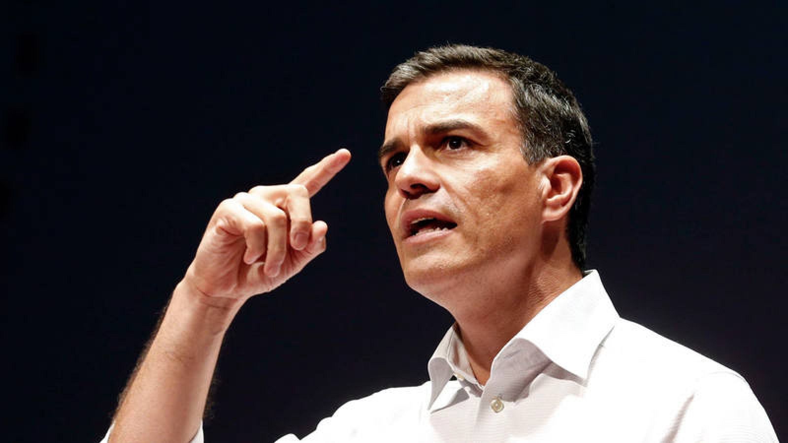 El exsecretario general del PSOE, Pedro Sánchez, durante su intervención en la Escuela de Invierno que organiza la Agrupación Socialista de Las Palmas de Gran Canaria