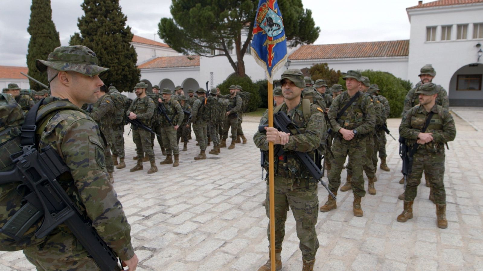 El Regimiento 71 de Artillería Antiaérea es el más antiguo del ejército español, ubicado en la Base de Fuencarral