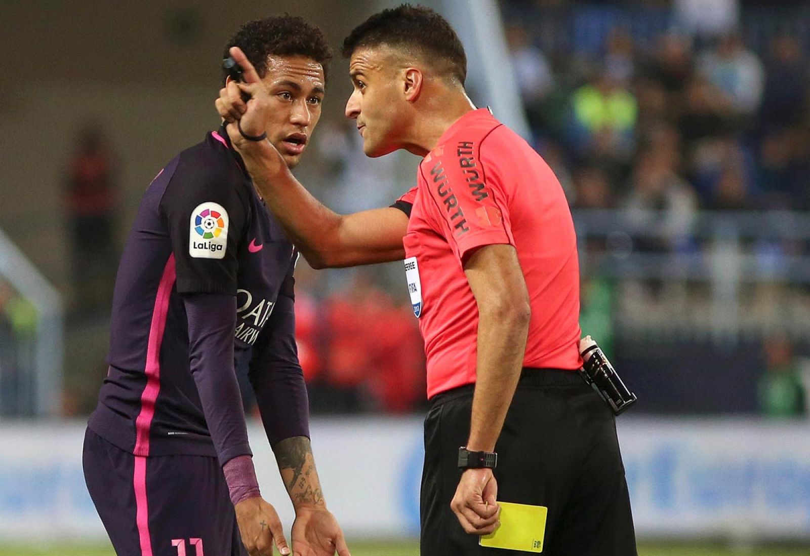 Neymar fue expulsado por Gil Manzano tras ver la segunda amarilla ante el Málaga.