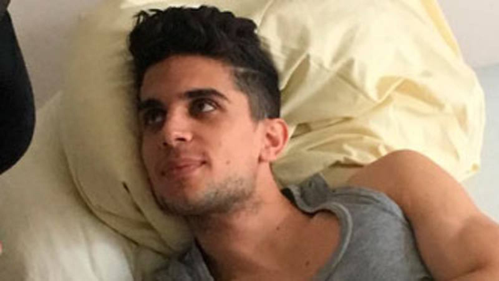 Bartra se recupera en el hospital