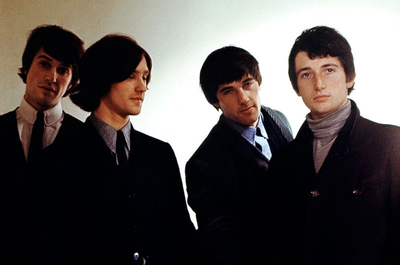 The Kinks, un grupo de hermanos en el escenario