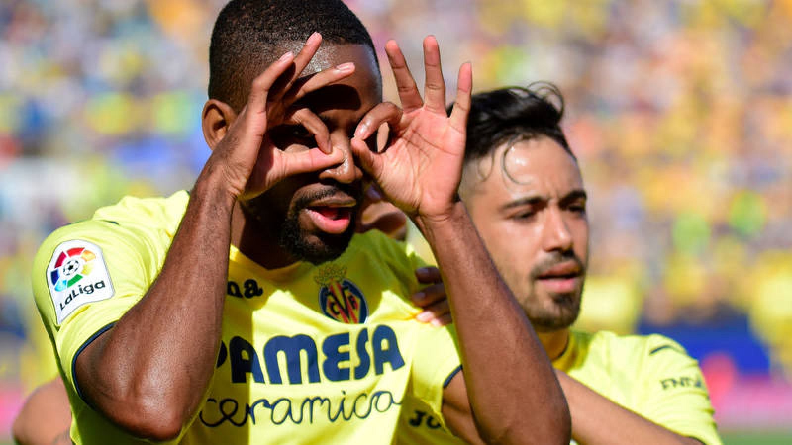 Bakambu, después de marcar el gol de la victoria del Villarreal.