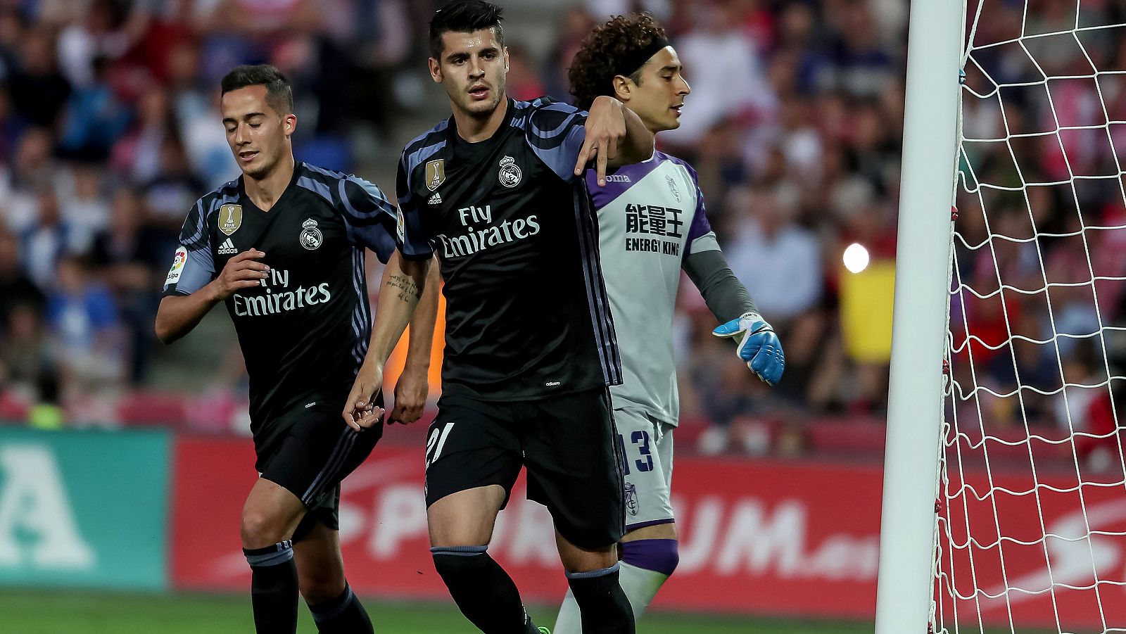 Morata celebra su segundo gol al Granada.