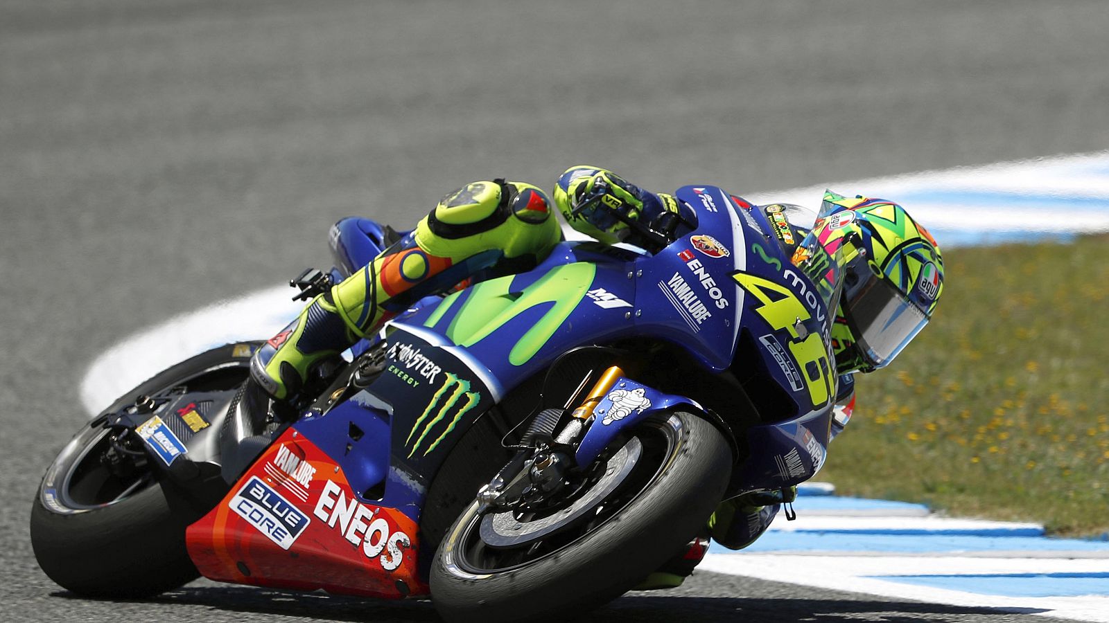 El piloto italiano de MotoGP Valentino Rossi (Movistar Yamaha) durante el Gran Premio de España.