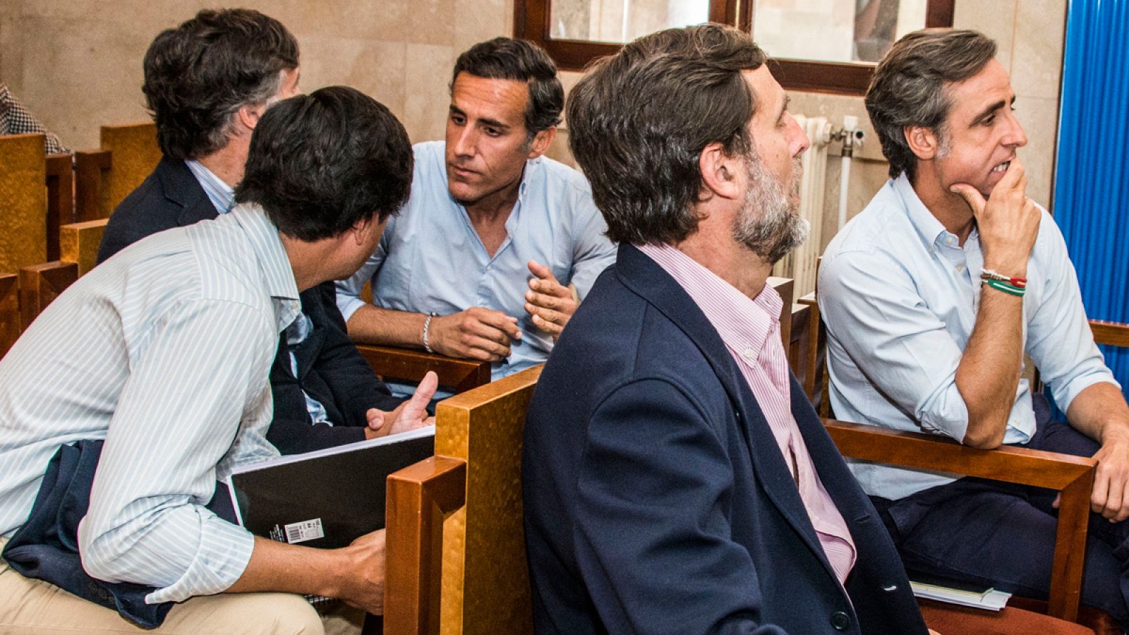 Momento del juicio en la Audiencia de Palma a los hermanos Zoilo, José María, Javier, Alfonso, Pablo y Álvaro Ruiz-Mateos