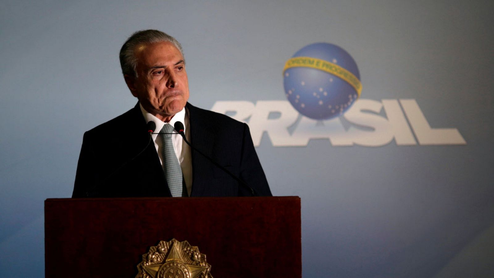 El presidente de Brasil, Michel Temer, en un mensaje a la nación transmitido desde el Palacio Presidencial de Planalto el jueves 18 de mayo de 2017.