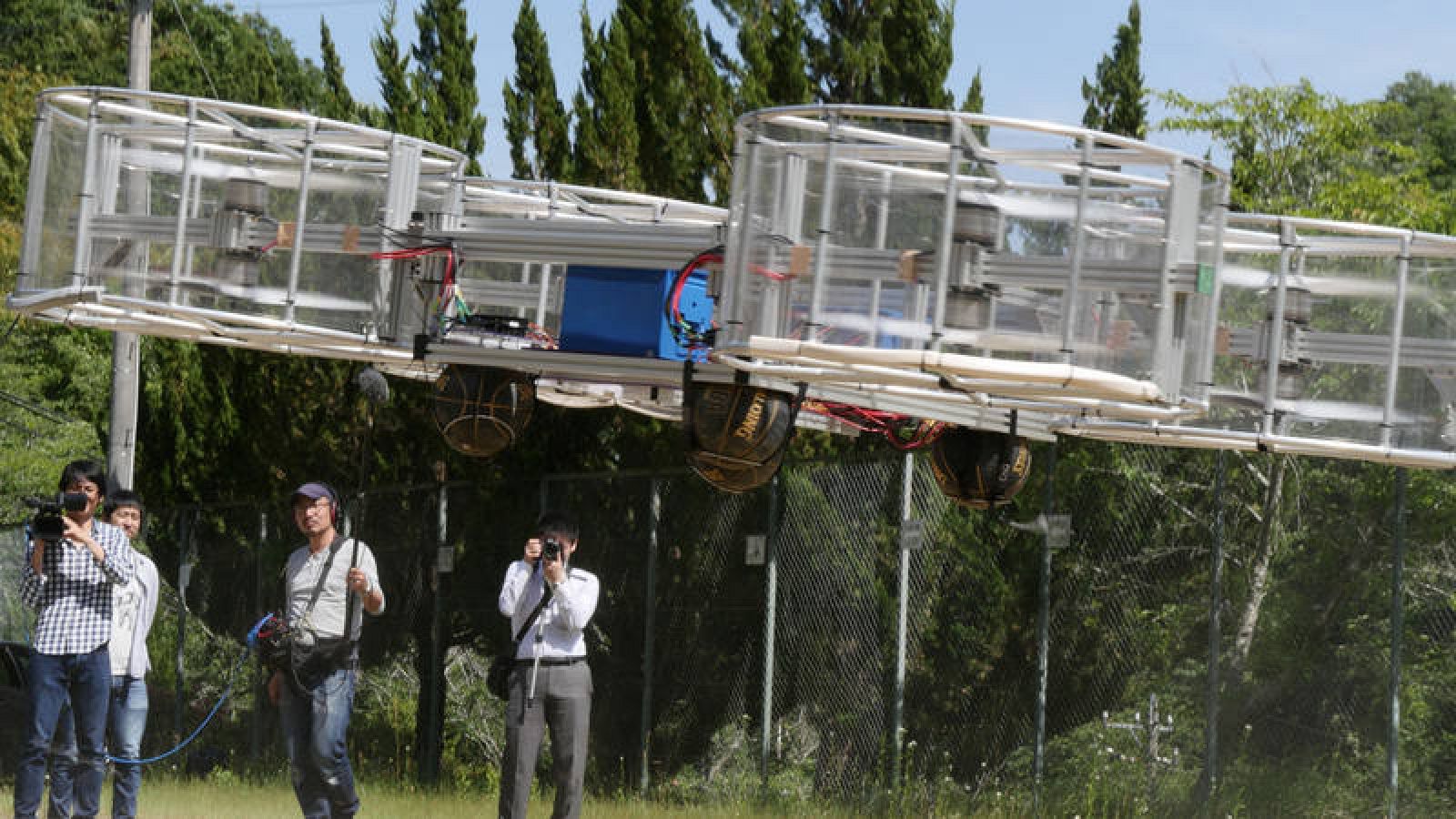 El coche volador de Cartivator, durante la prueba de vuelo de este sabado en Toyota, Japón.