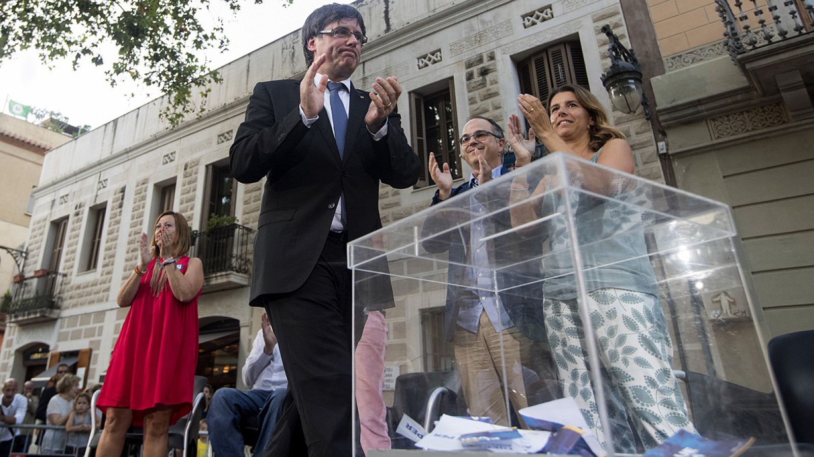 Carles Puigdemont, durante el acto de campaña "Sí al mejor país" en Barcelona