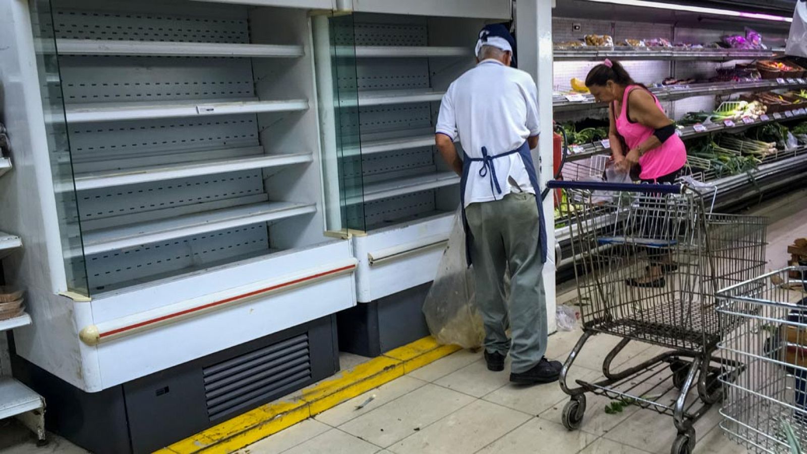 Los supermercados de Caracas se han agotado prácticamente