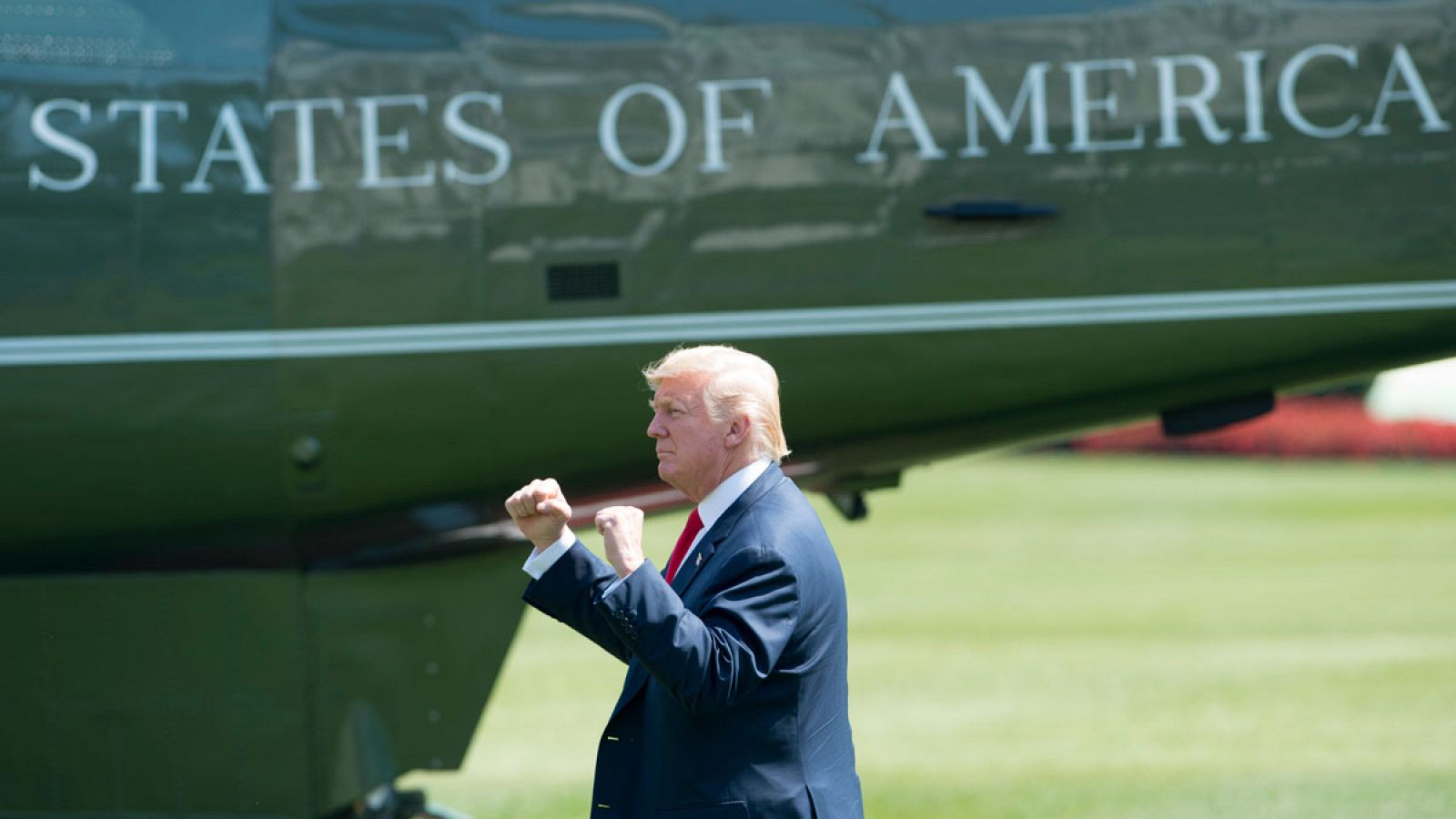 Trump abandonando la Casa Blanca  este viernes, 4 de agosto de 2017, para iniciar unas vacaciones de más de dos semanas.