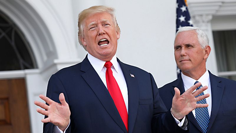 El presidente de Estados Unidos, Donald Trump, habla con los periodistas antes de la reunión sobre seguridad en Washington