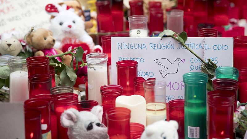 Homenaje a las víctimas del atentado en Barcelona.