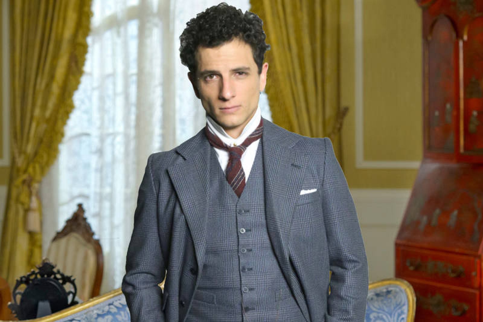   Álvaro Quintana es Antoñito Palacios en 'Acacias 38'