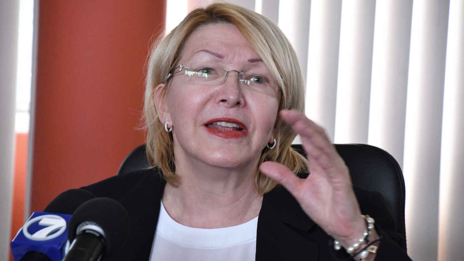 Luisa Ortega durante la rueda de prensa en San José (Costa Rica).