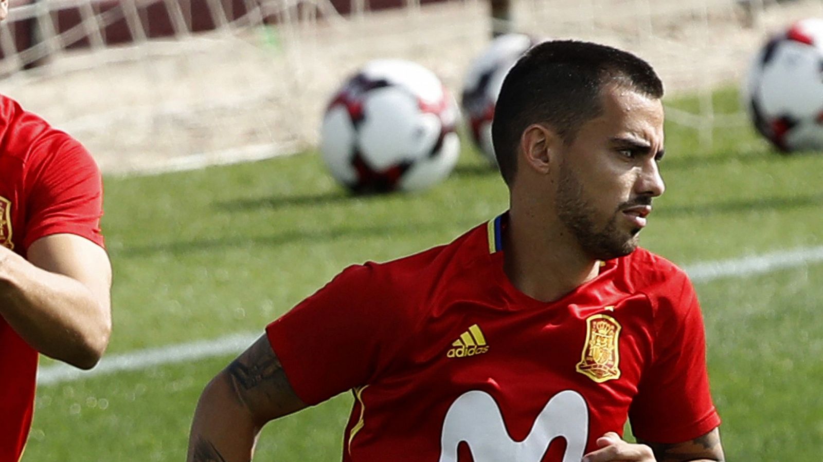 "Suso" Fernández entrena con la selección española de fútbol