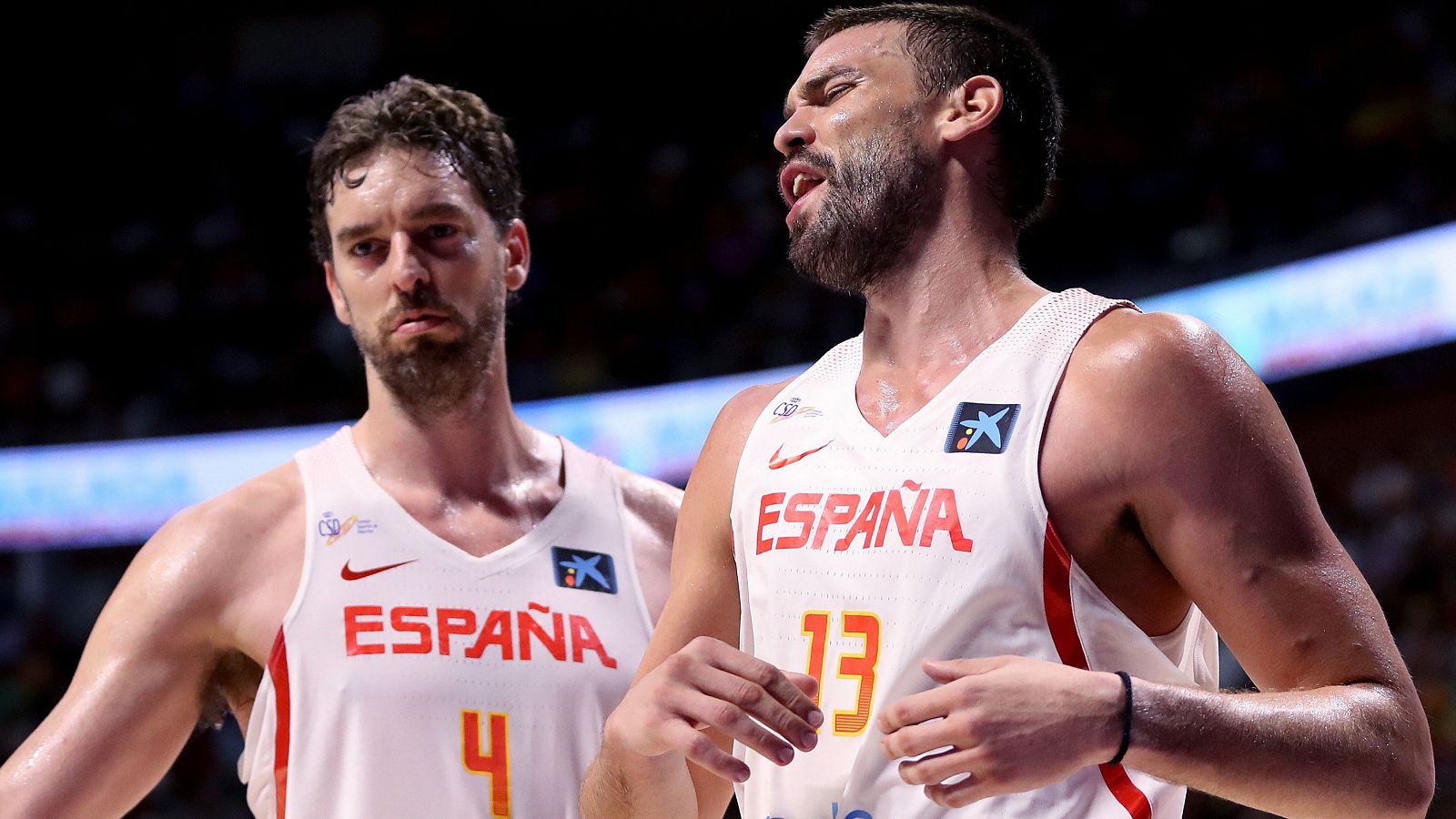 Los españoles Pau y Marc Gasol, en uno de los recientes partidos de preparación