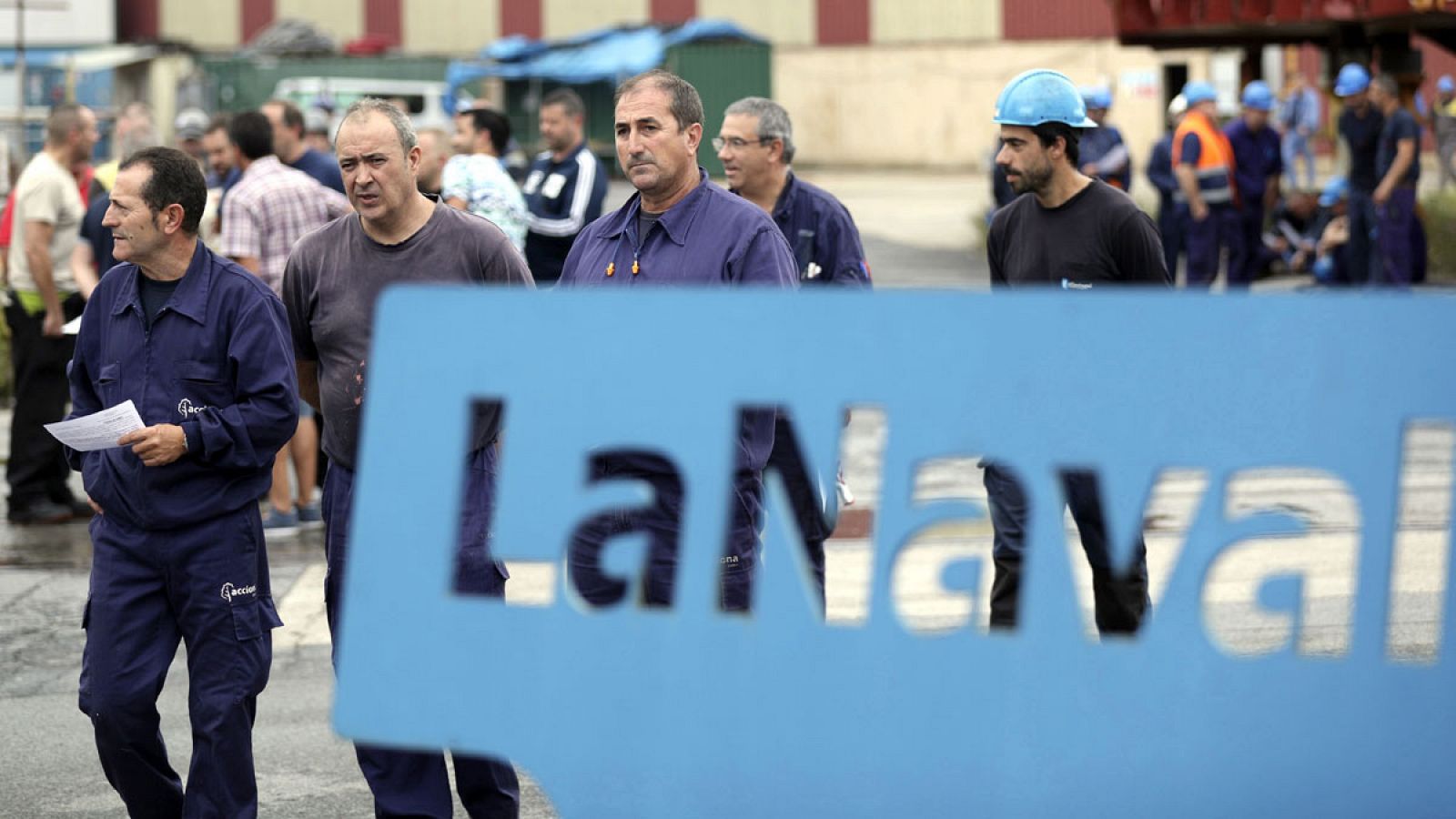 Trabajadores del astillero de La Naval, en Sestao