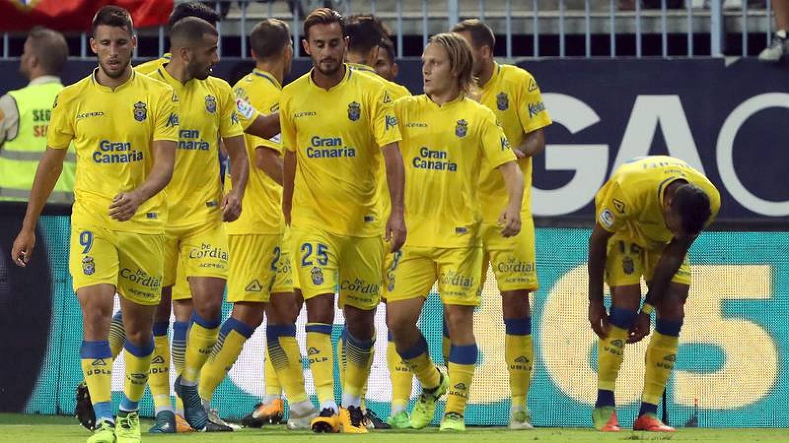 La UD Las Palmas vence al Málaga en La Rosaleda