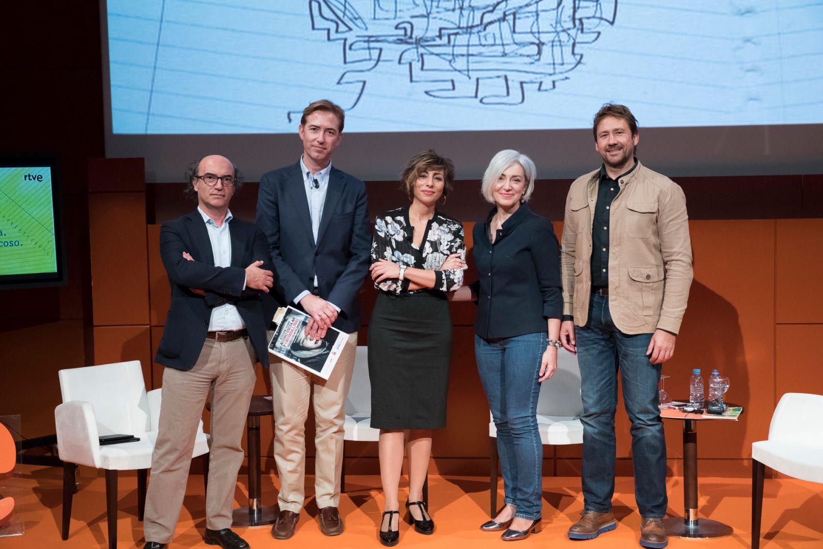 Yago Fandiño, Benjamín Ballesteros, Mamen Asencio, Carmen Guaita y Miguel Ángel Tobias durante el Encuentro Responsable