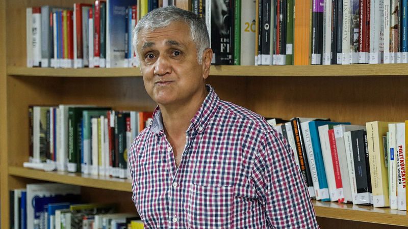 El periodista y escritor sueco de origen turco Hamza Yalçin