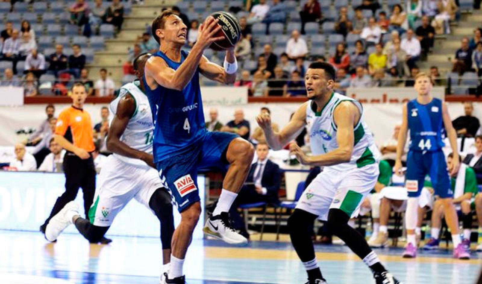 Imágenes del partido.