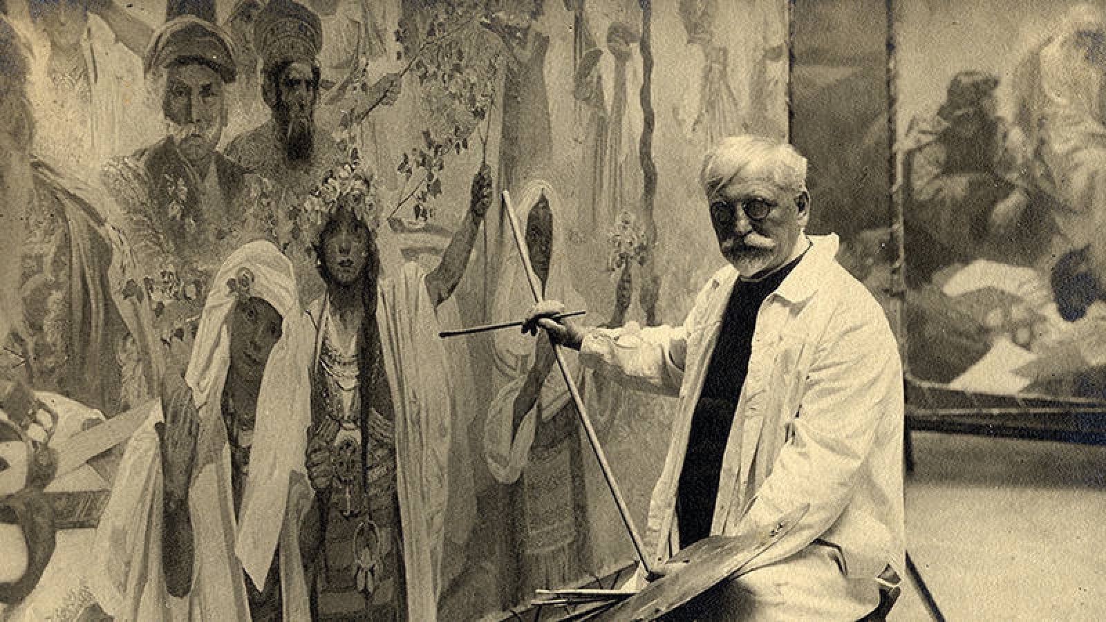 Autorretrato de Alphonse Mucha trabajando en el 'Épico Eslavo' en su estudio de Bohemia 