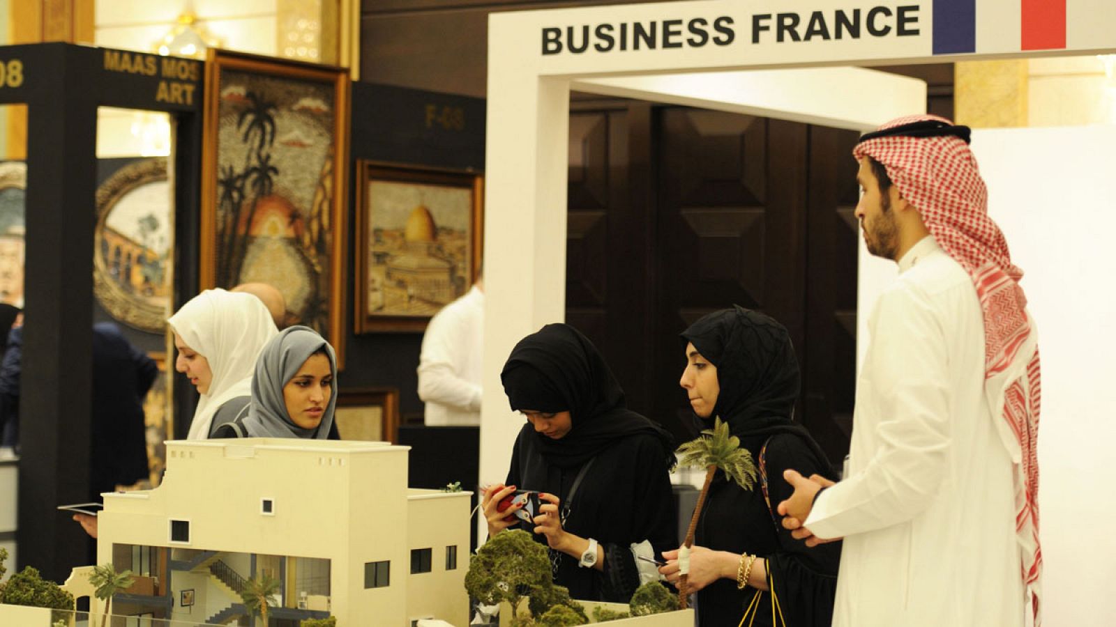 Saudíes es una feria de diseño en la ciudad de Jeddah