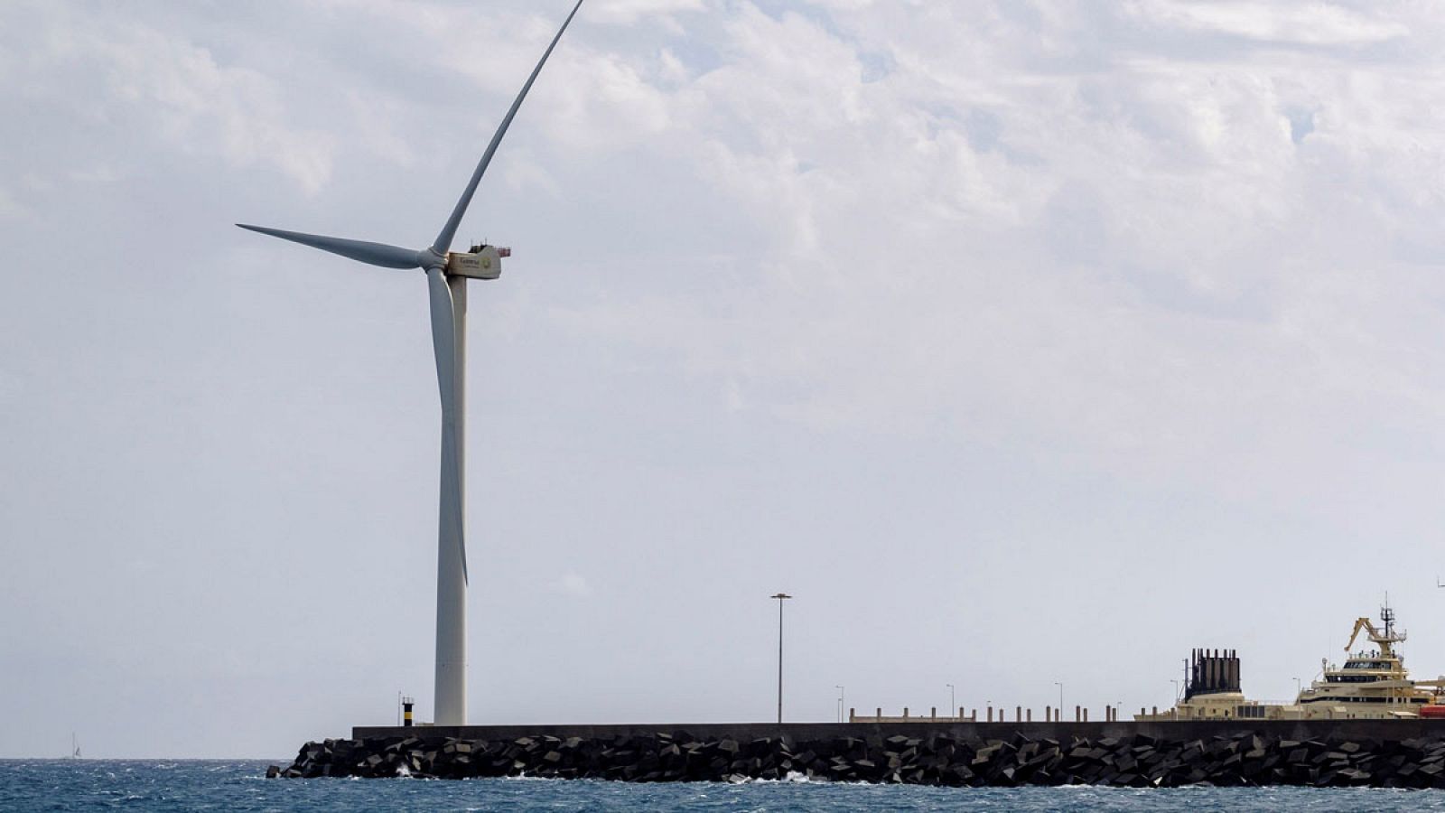 Aerogenerador marino de Gamesa en Gran Canaria