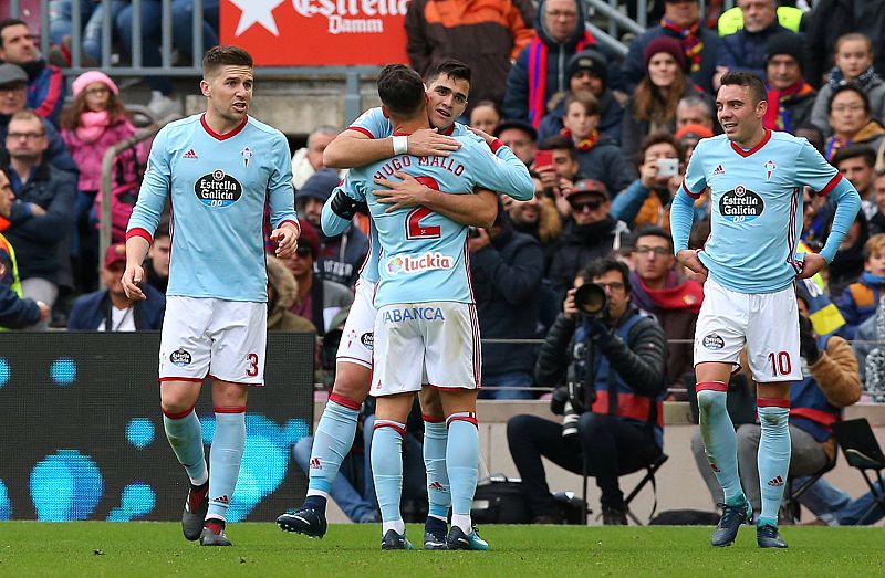 Maxi Gómez celebra el tanto del empate ante los culés.