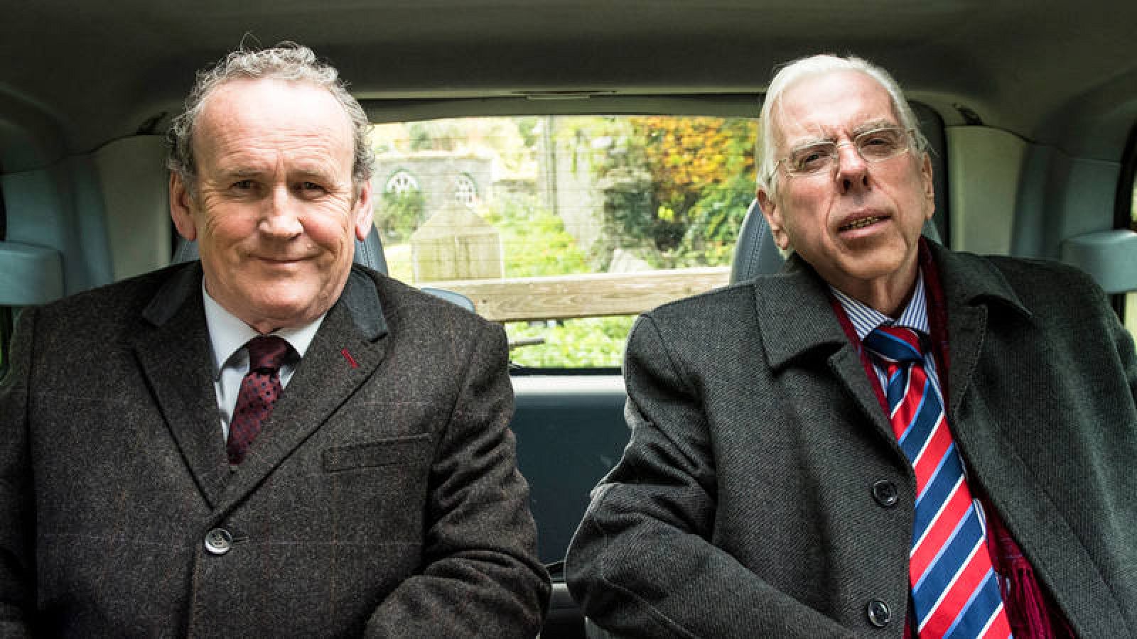  Colm Meaney y Timothy Spall en 'El viaje'.