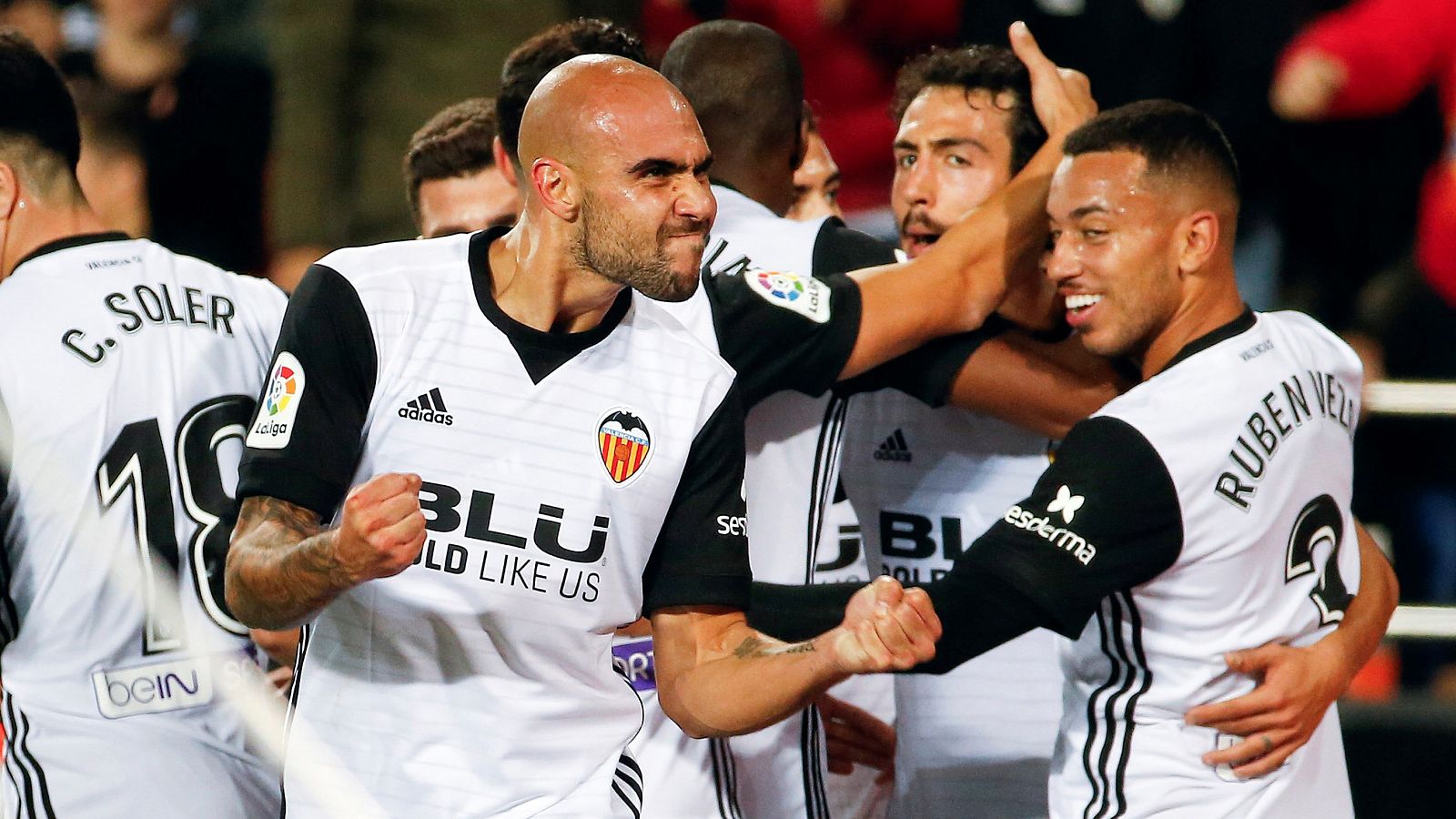 El Valencia vence al Celta en Mestalla