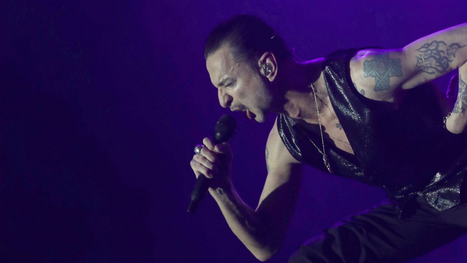 Concierto de la banda británica Depeche Mode el sábado 16 de diciembre de 2017 en el WiZink Center de Madrid, para presentar su último álbum de estudio, 'Spirit'.