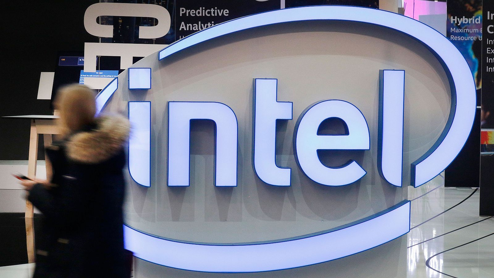 Detectan un defecto de seguridad en millones de chips de Intel