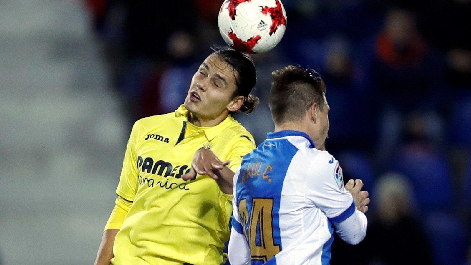 Enes Unal (i), en un momento del partido contra el Leganés