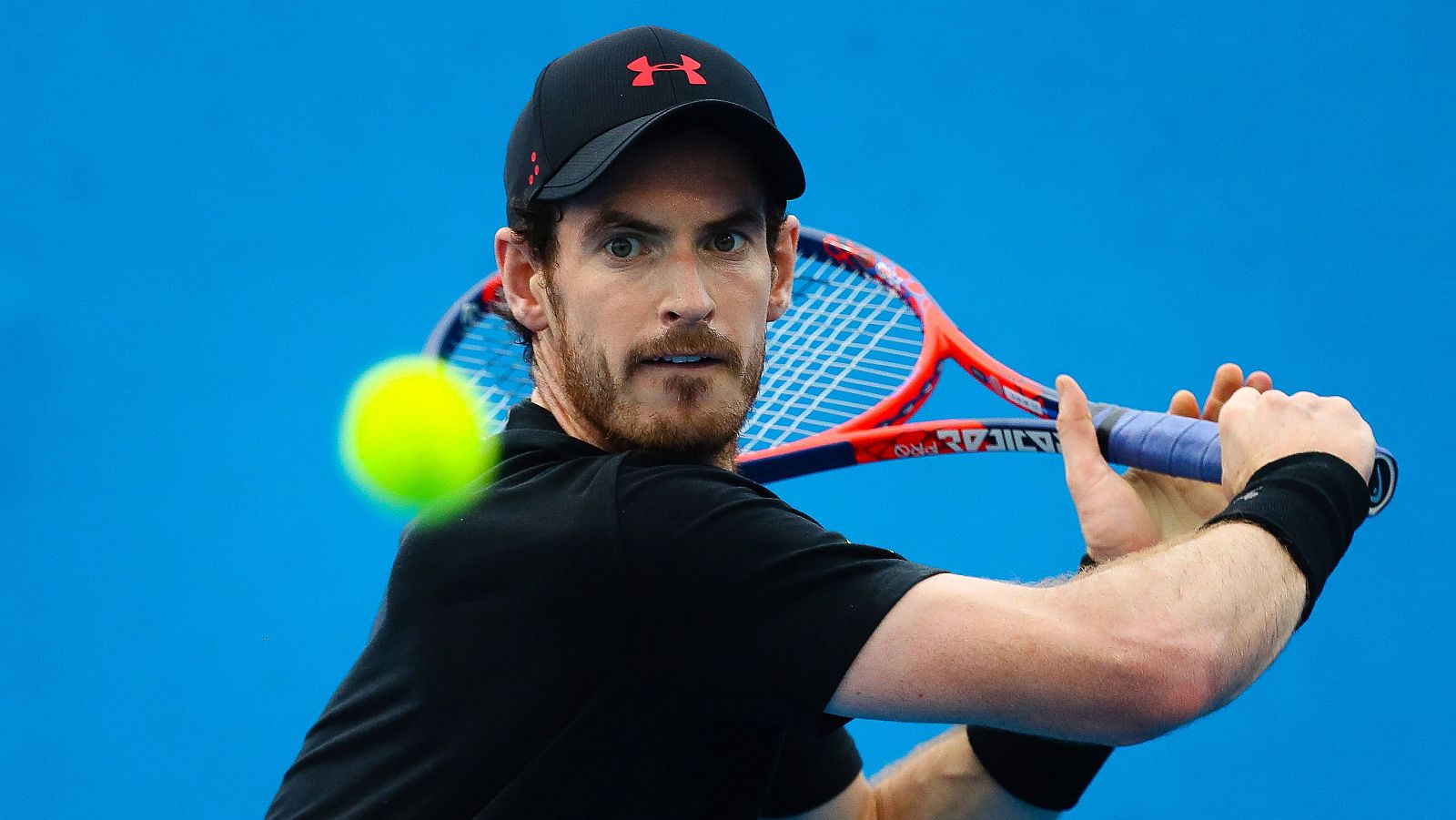 Andy Murray se opera de la cadera y espera volver para la temporada de hierba