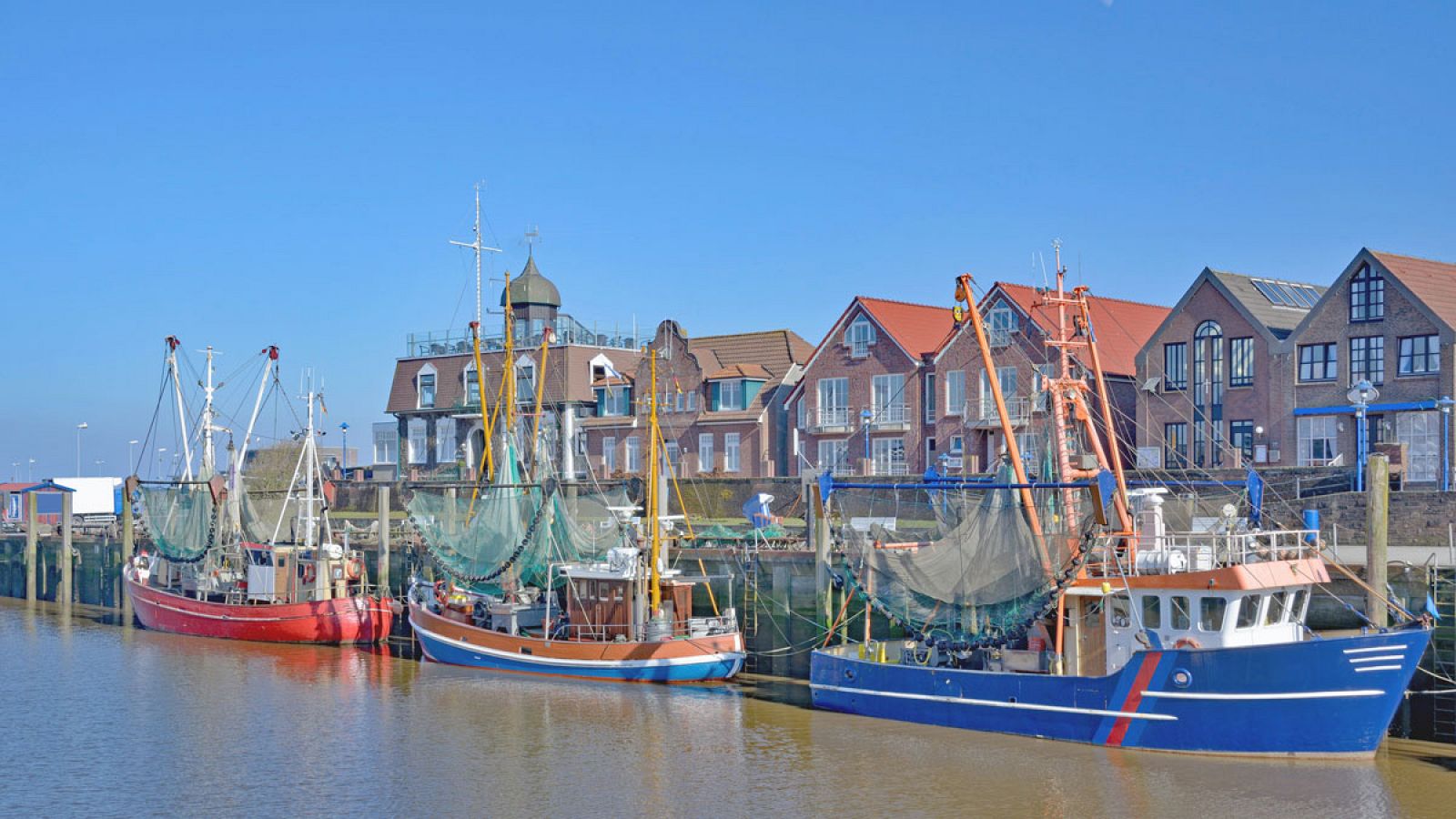 Barcos pesqueros en el Mar del Norte