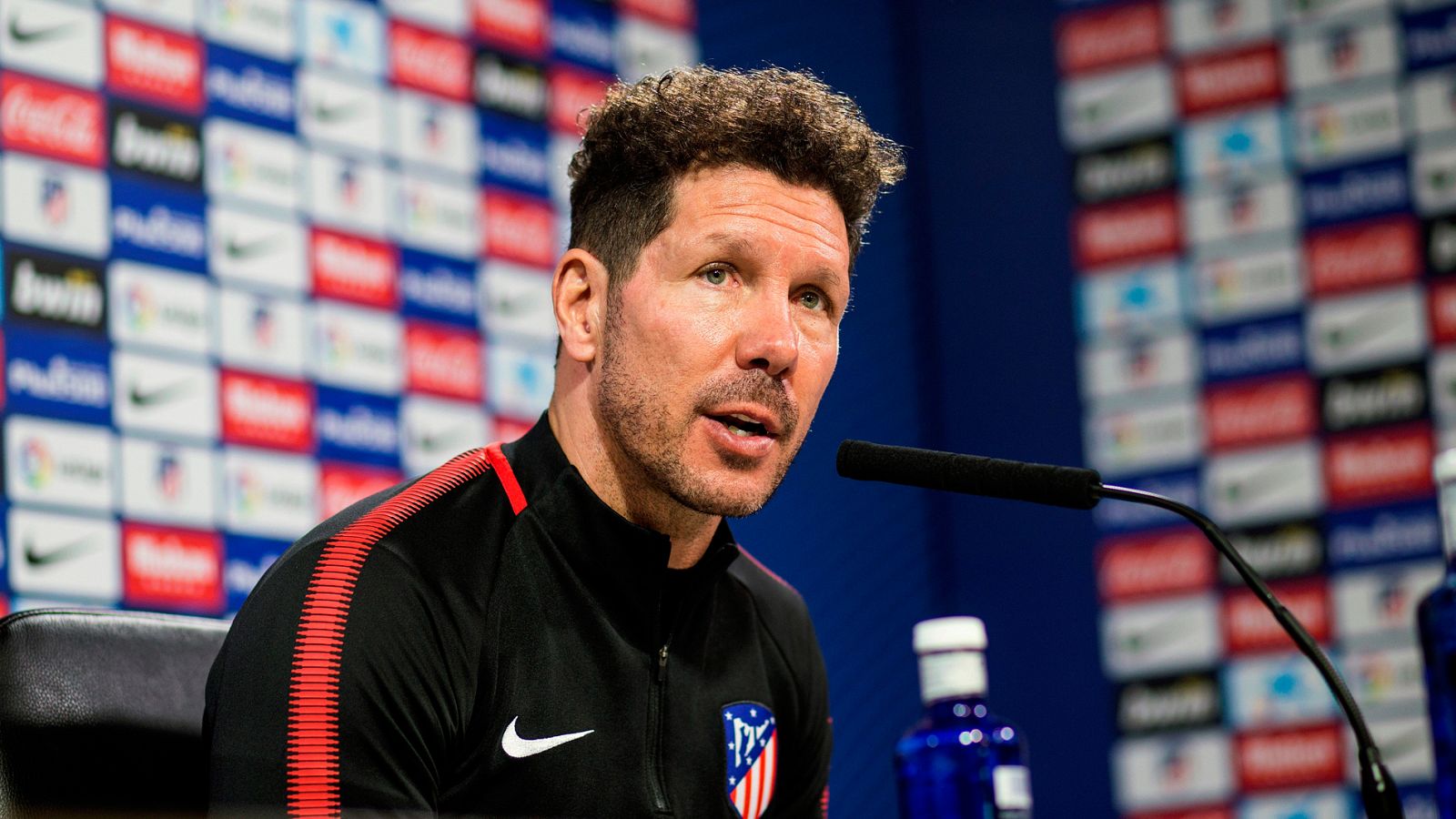 Simeone en rueda de prensa