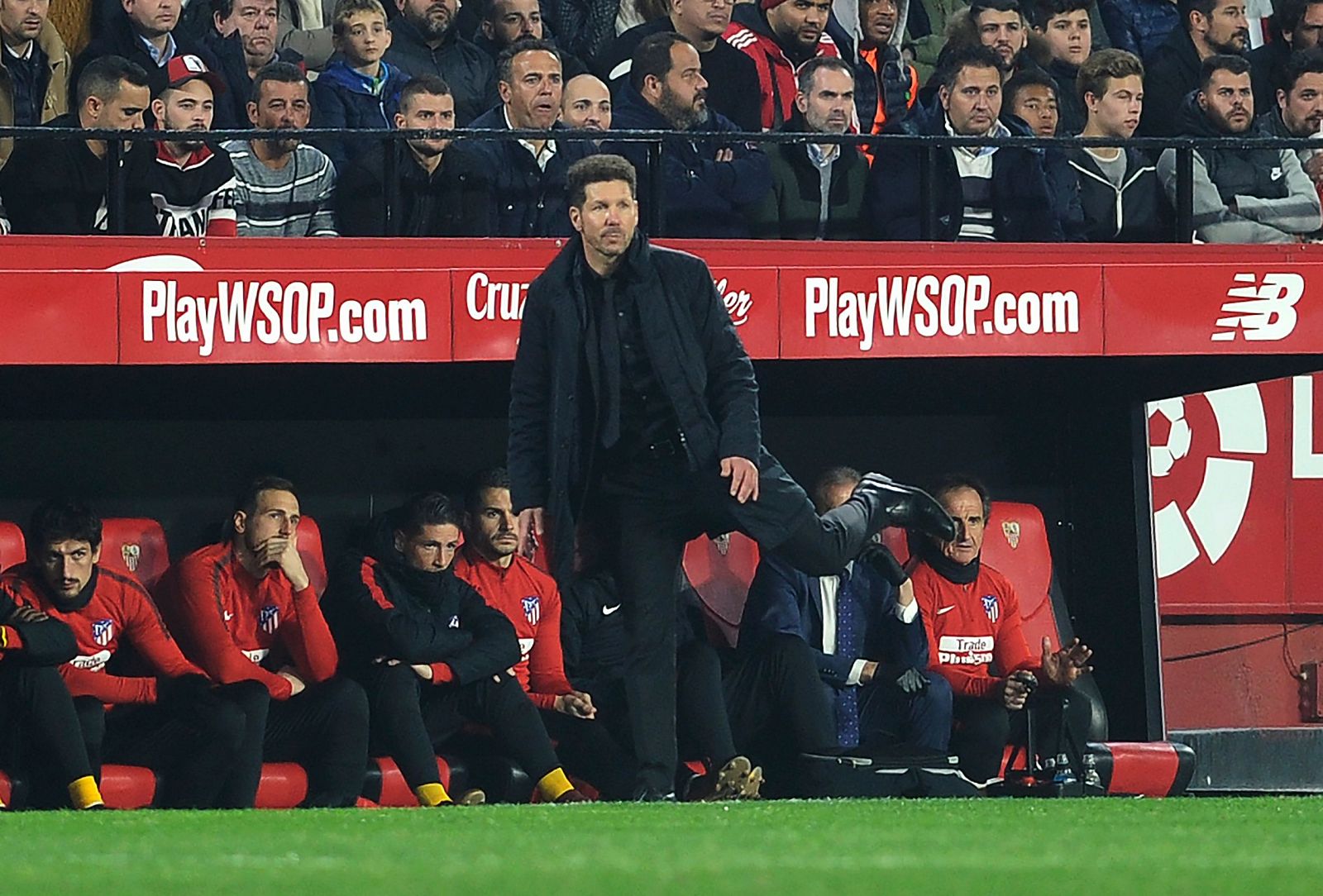 Simeone durante el partido de vuelta de la Copa del Rey de cuartos ante el Sevilla.