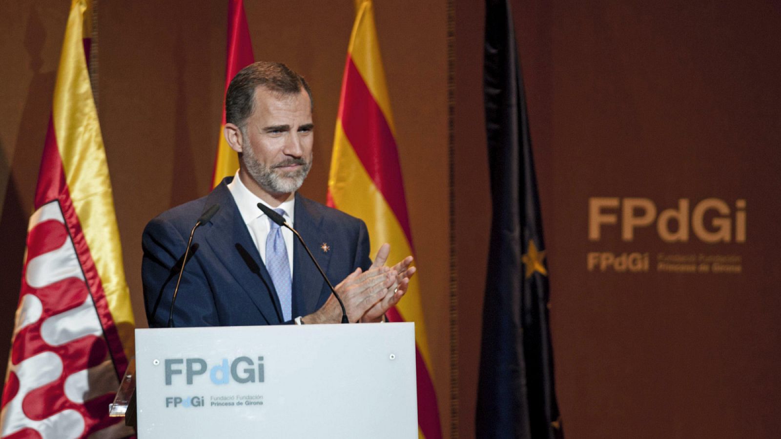 El rey Felipe VI durante su discurso en la gala de los Premios Fundación Princesa de Girona de 2015