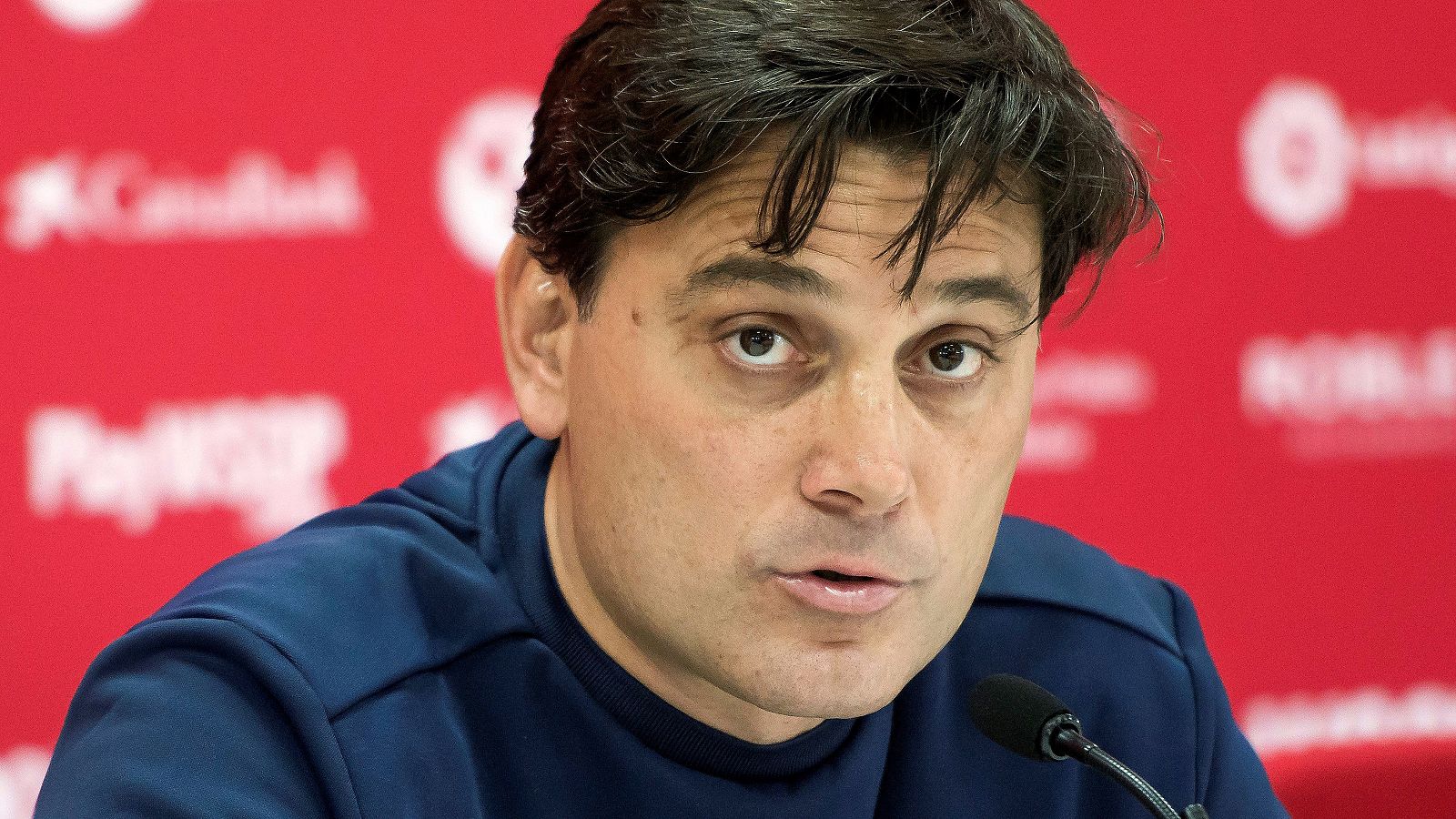 Vincenzo Montella, en rueda de prensa.