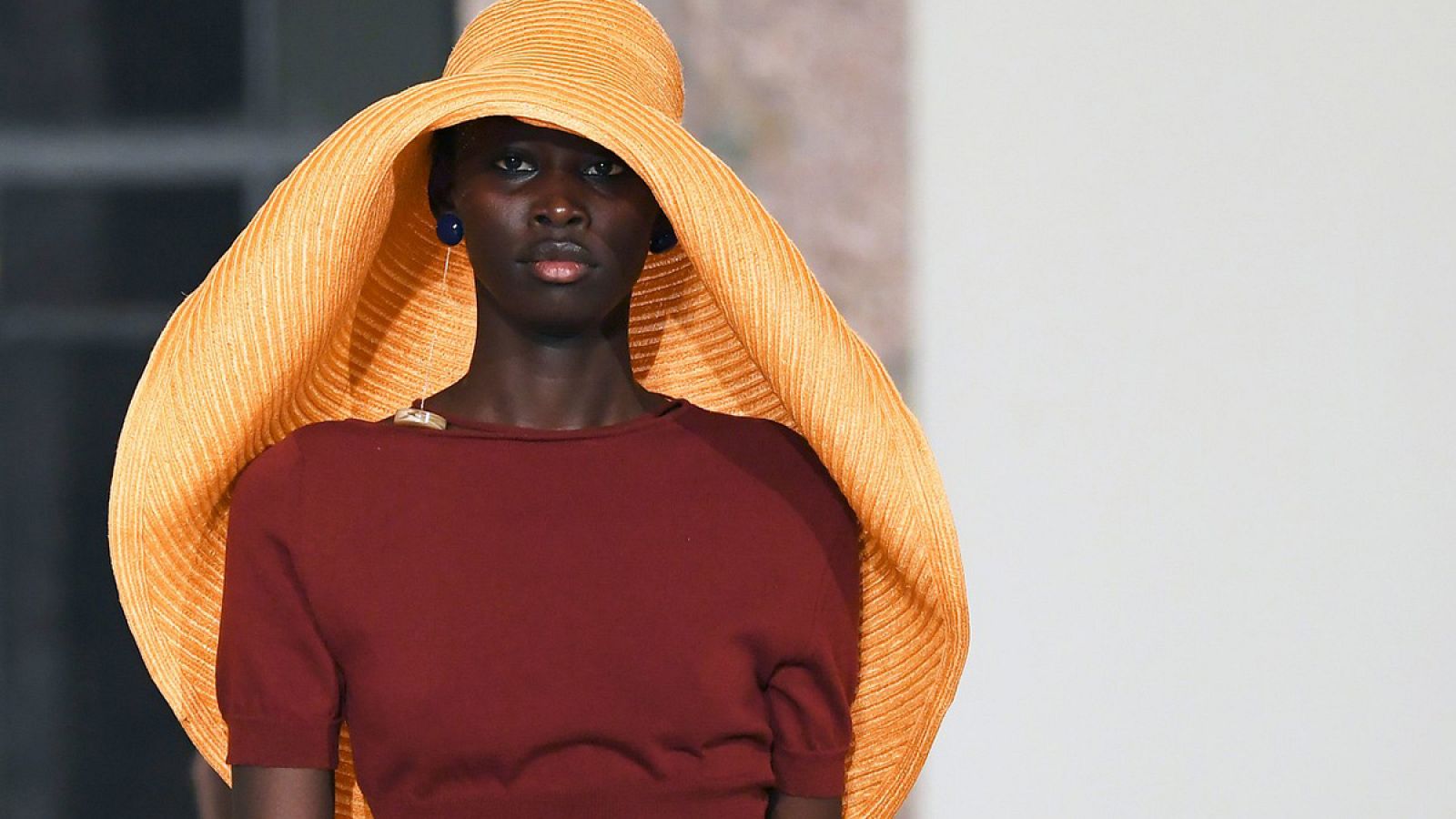 Jacquemus inaugura la Semana de la Moda de París.