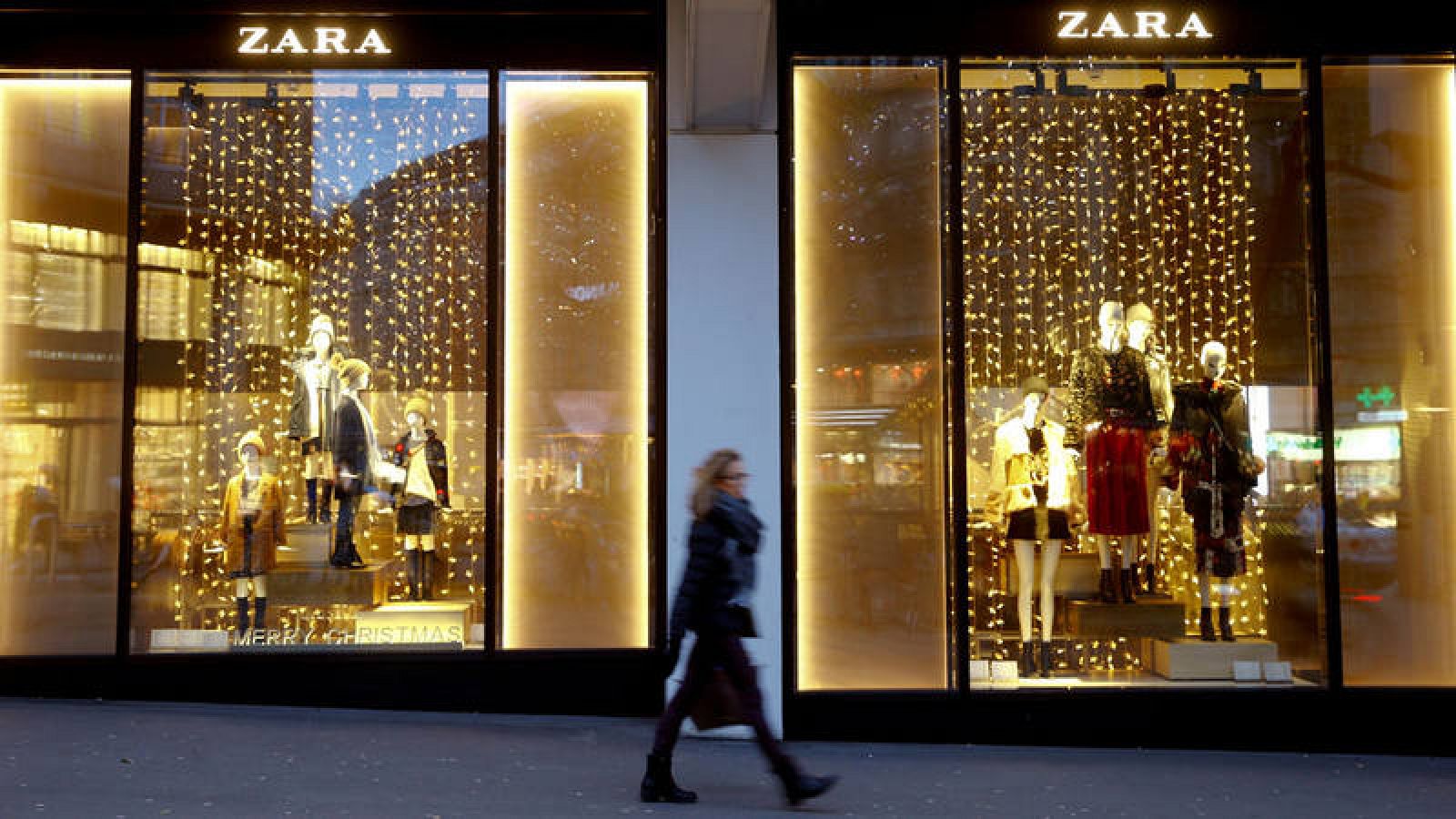 Escaparate de una tienda de Zara en la capital suiza, Zúrich