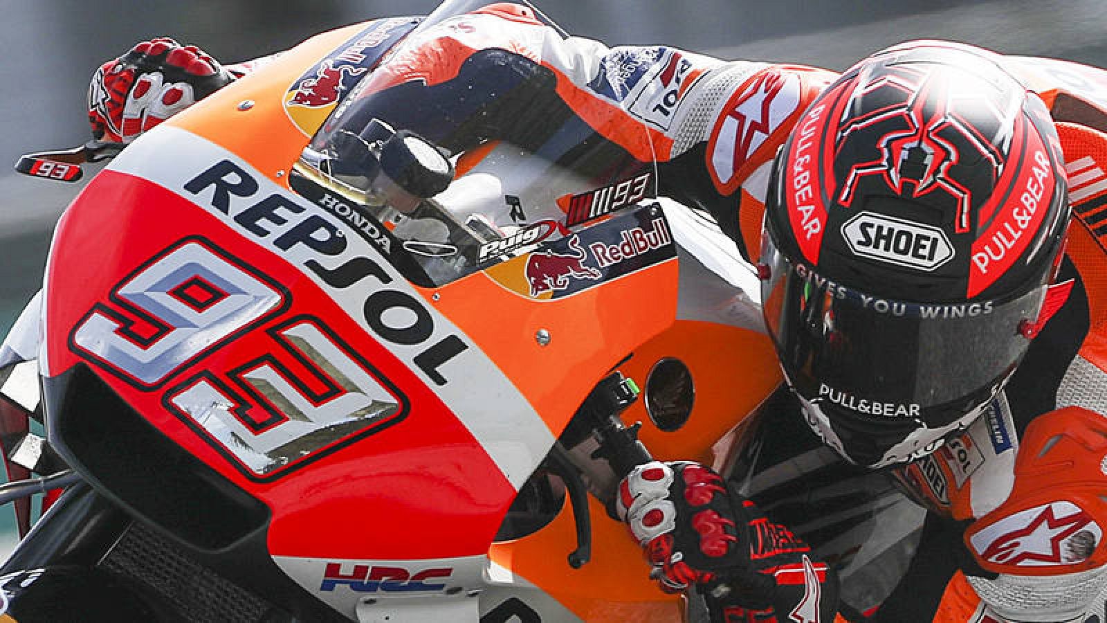 Márquez comienza la defensa del título en un escenario hostil