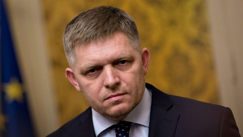 Robert Fico, tras presentar su dimisión como primer ministro de Eslovaquia