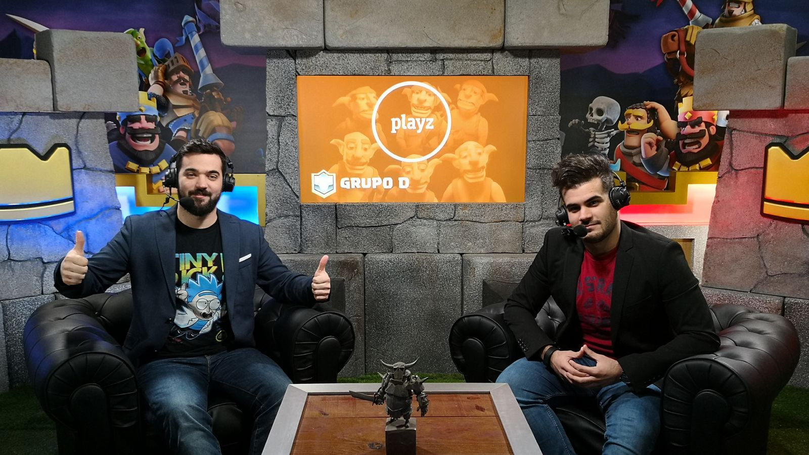 Los casters Seniki y Álex Polo presentan la última jornada de la fase regular de RTVE Clash Royale Championship