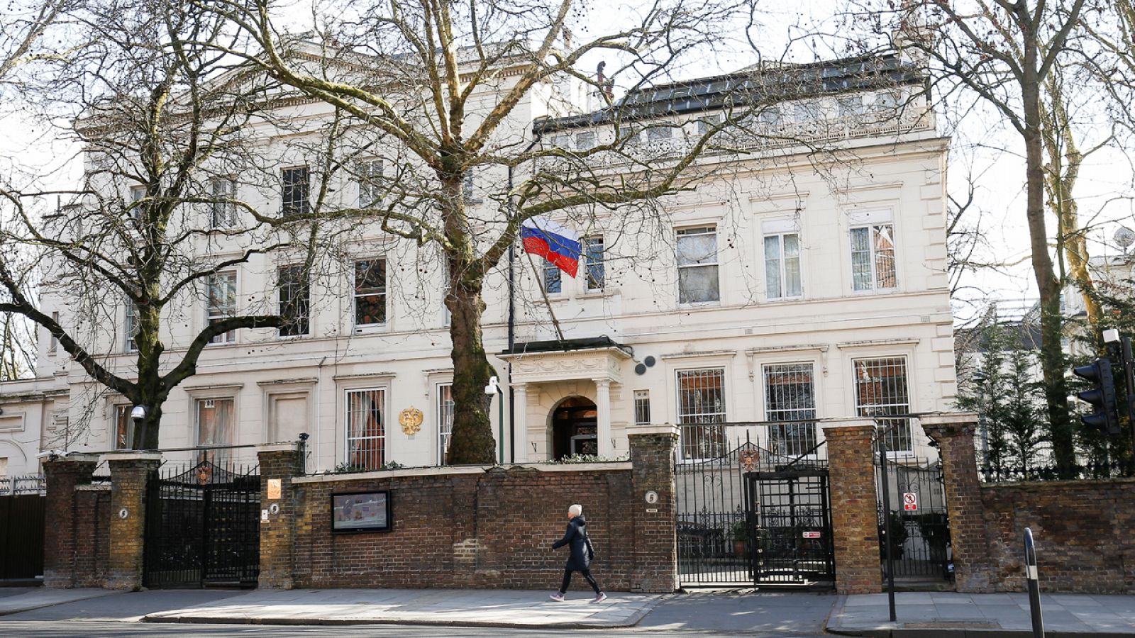 Vista de la embajada rusa en Londres, ahora vacía por orden de May por el caso Skripal