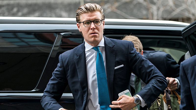 El abogado Alex Van Der Zwaan recibe su sentencia en Washington
