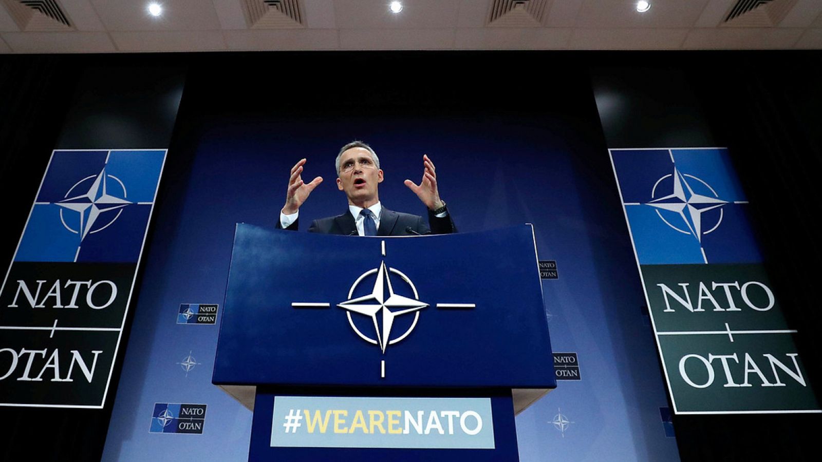 El secretario de la OTAN, Jens Stoltenberg, durante una rueda de prensa en Bruselas