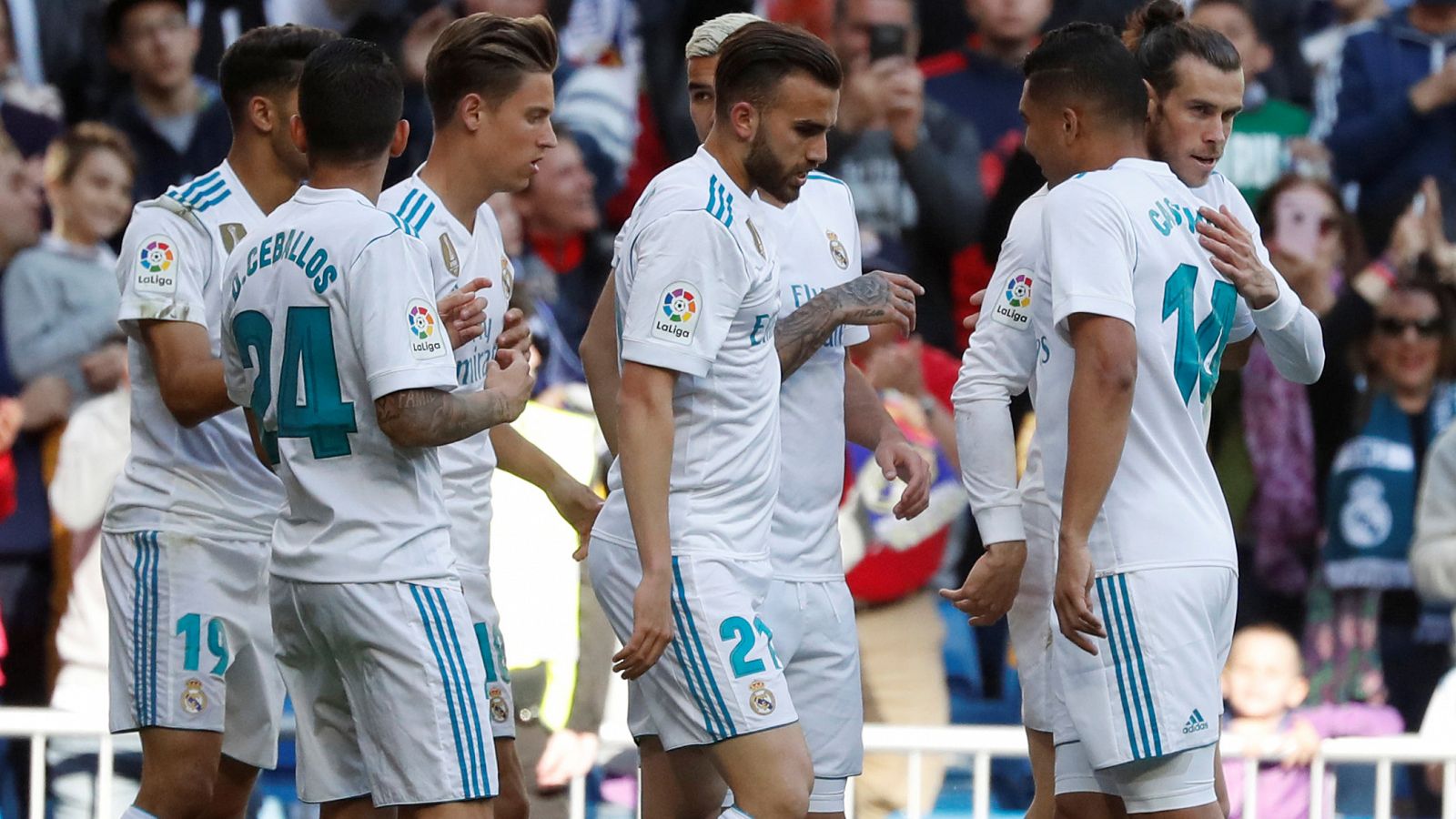 Los jugadores del Madrid celebran un gol ante el Leganes.