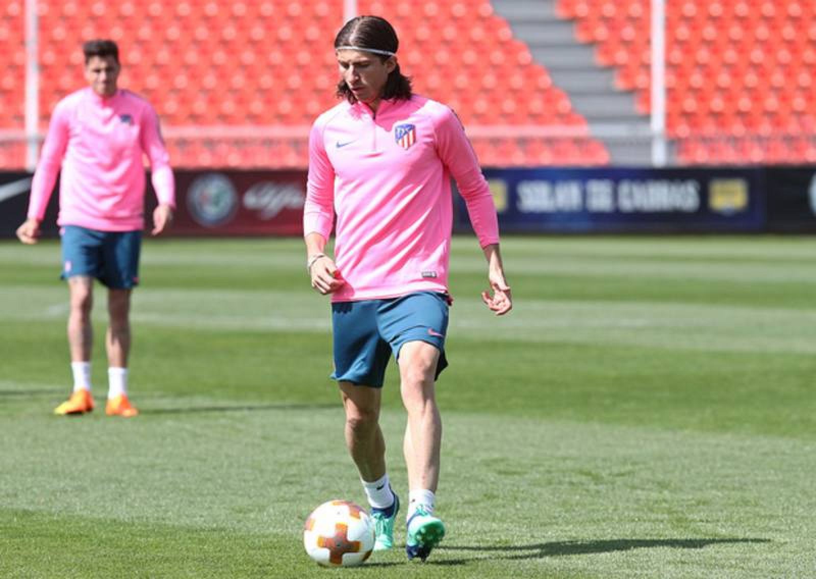 Filipe Luis recibe el alta